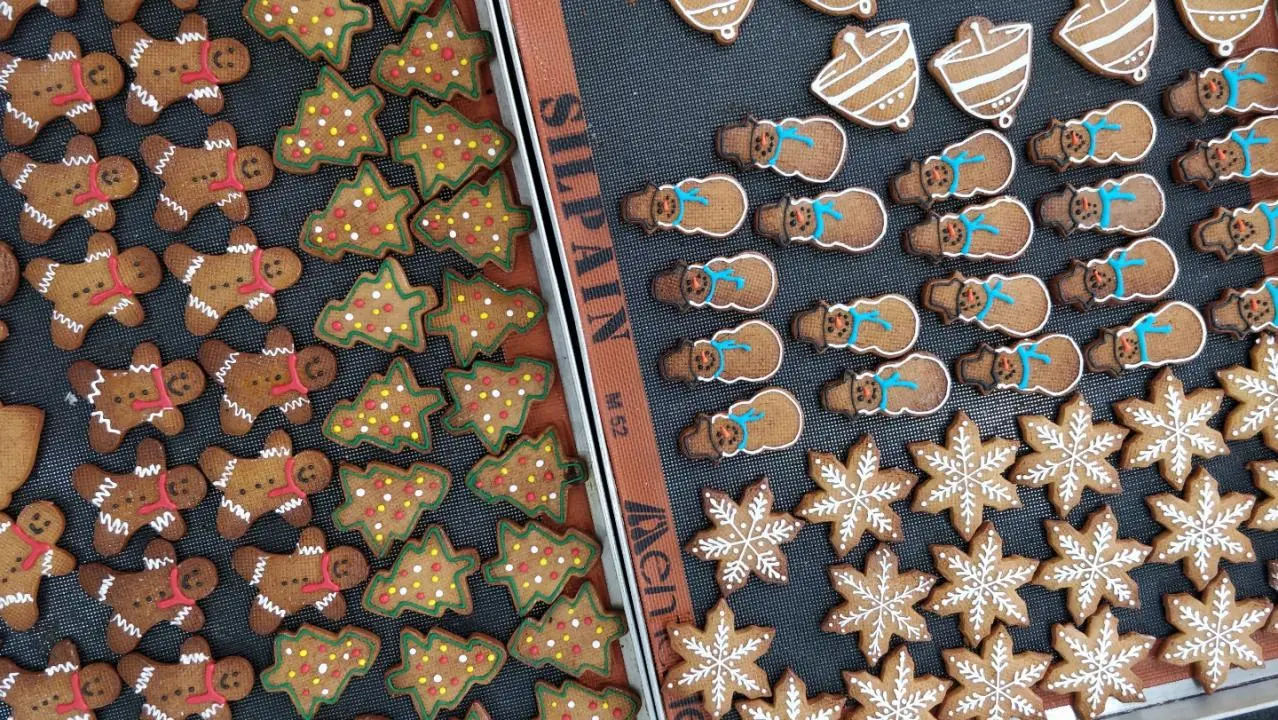 Of truffles and gingerbread: Three Christmas sweets you can make in an hour